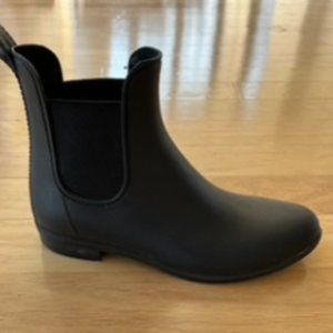 J Crew Black Chelsea Rainboots